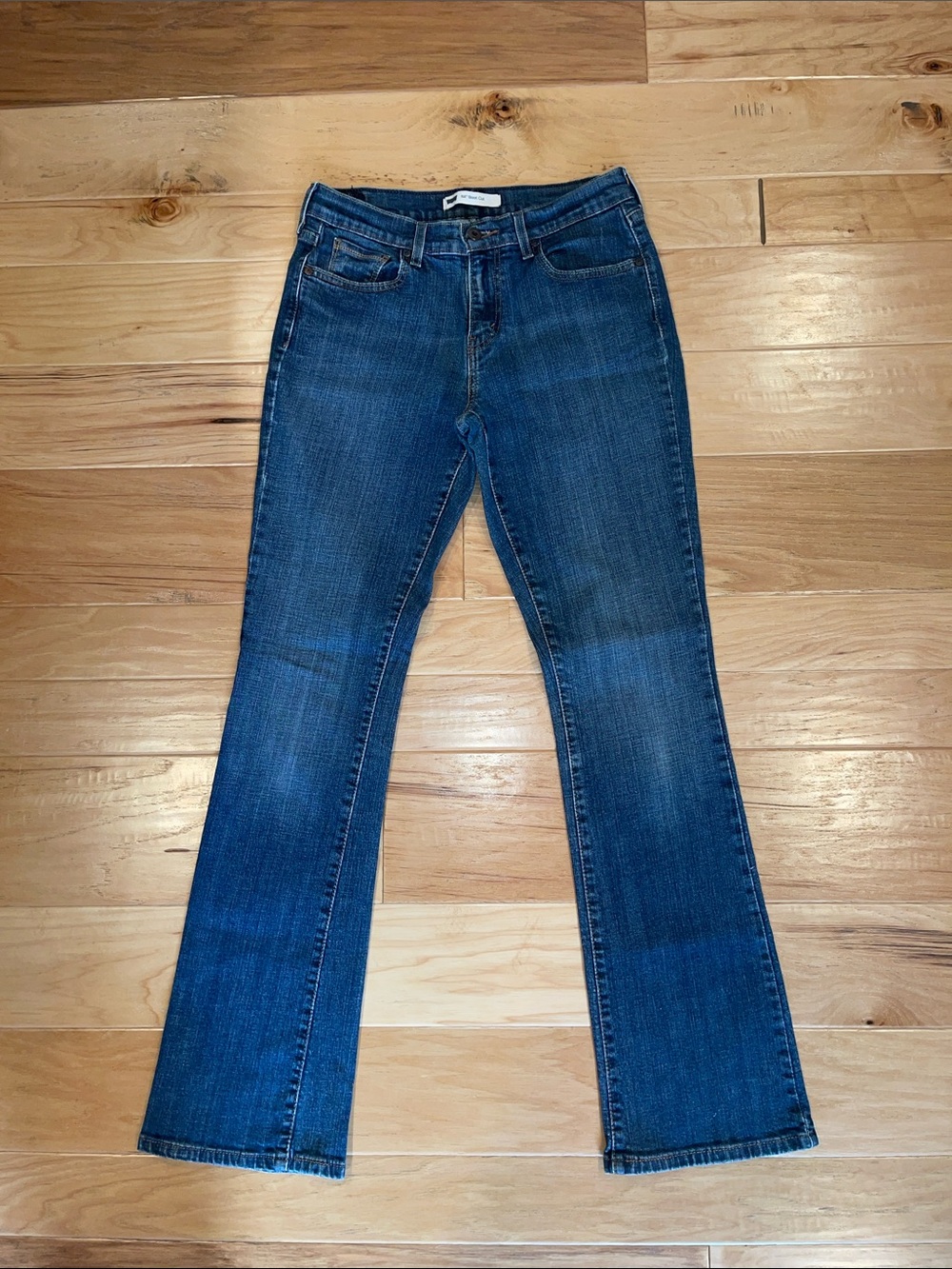 Levi's 515 Boot Cut Jeans 8L